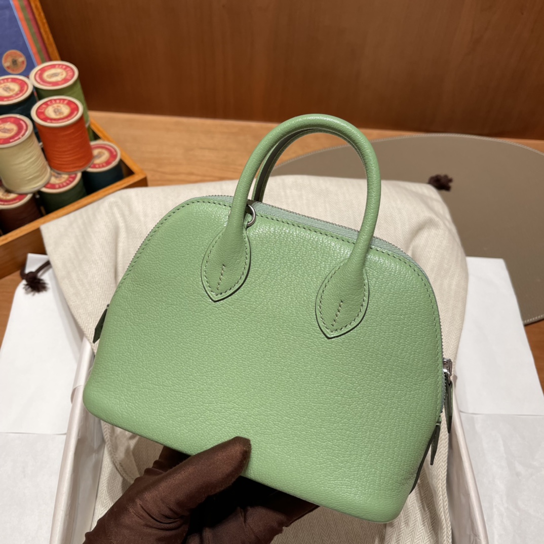 에르메스 미니 볼리드18 아보카도그린 은장 염소가죽